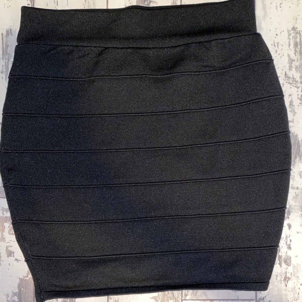 Skirt!